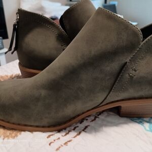 Olive Green Women's Ankle Boots
